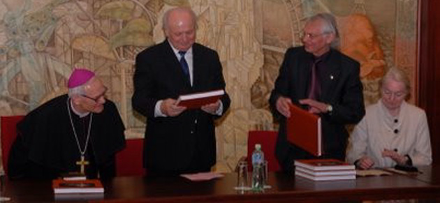 Vysk. Jonas Kauneckas, doc. dr.Aleksandras Guobys, prof. Vladas Žulkus, prof. Daiva Kšaniene 